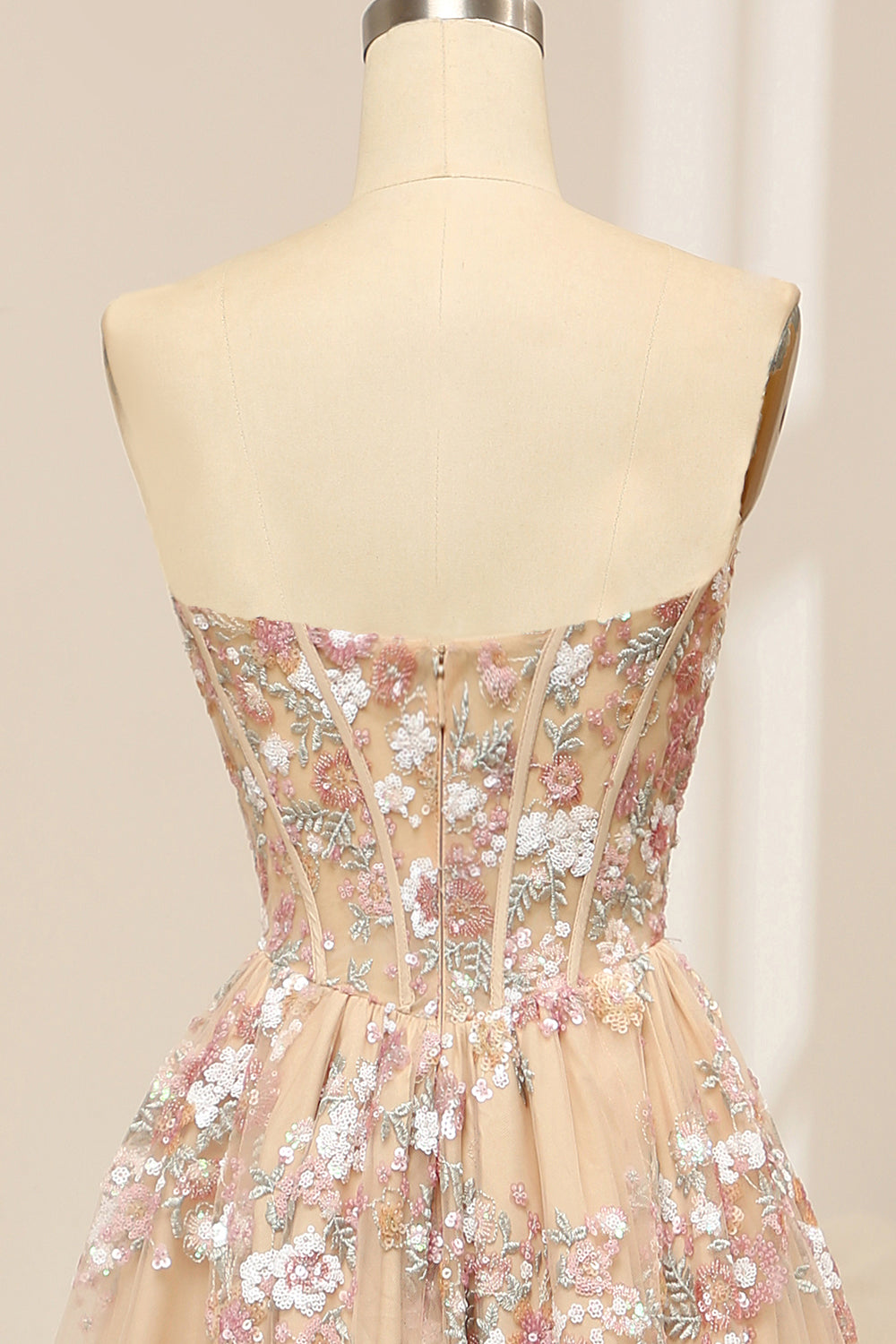 Luxurious Champagne A Line Sweetheart Corset Prom Dress with Appliques