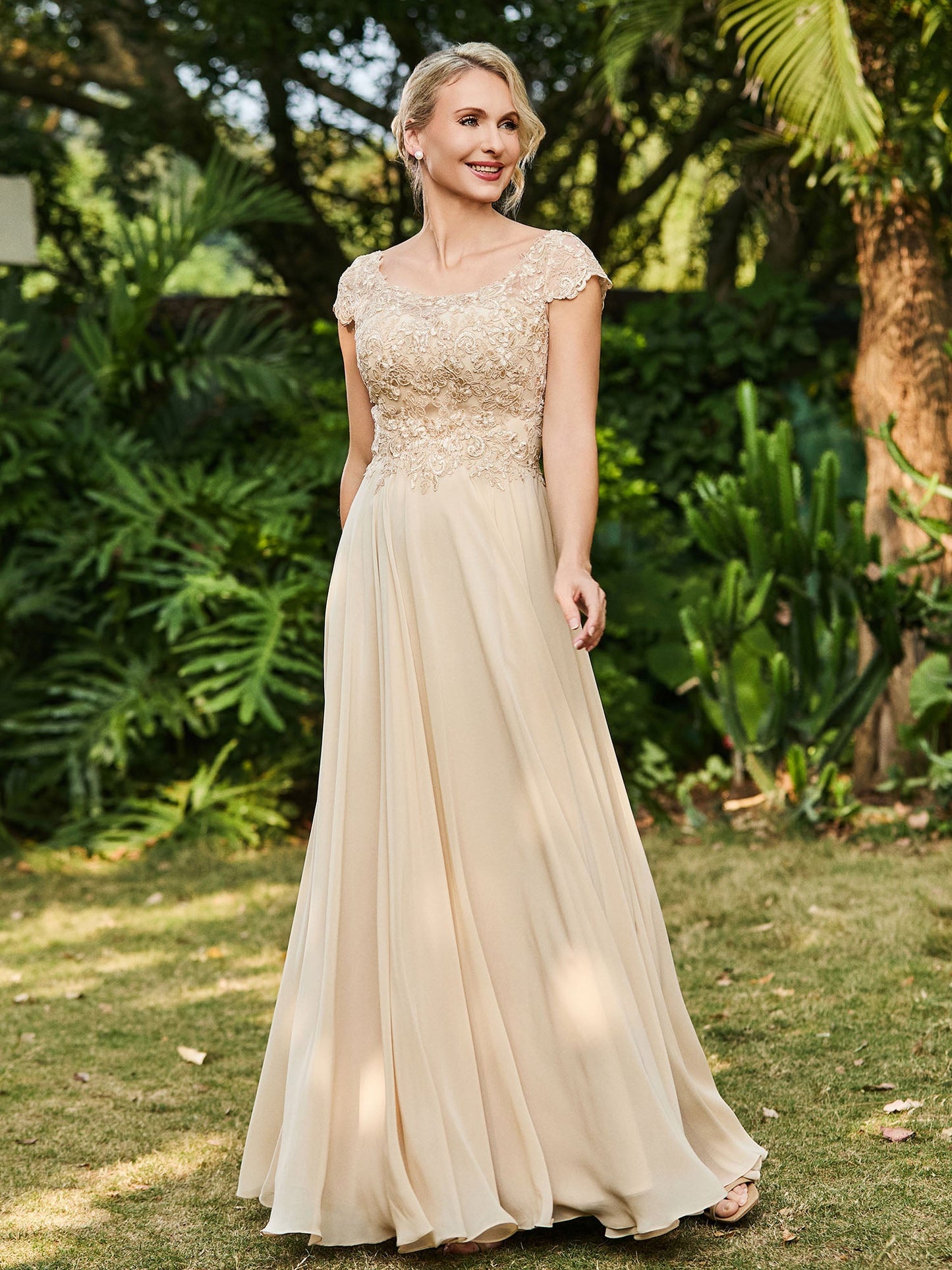 Scoop Neckline Appliqued A-line Chiffon Dress Champagne