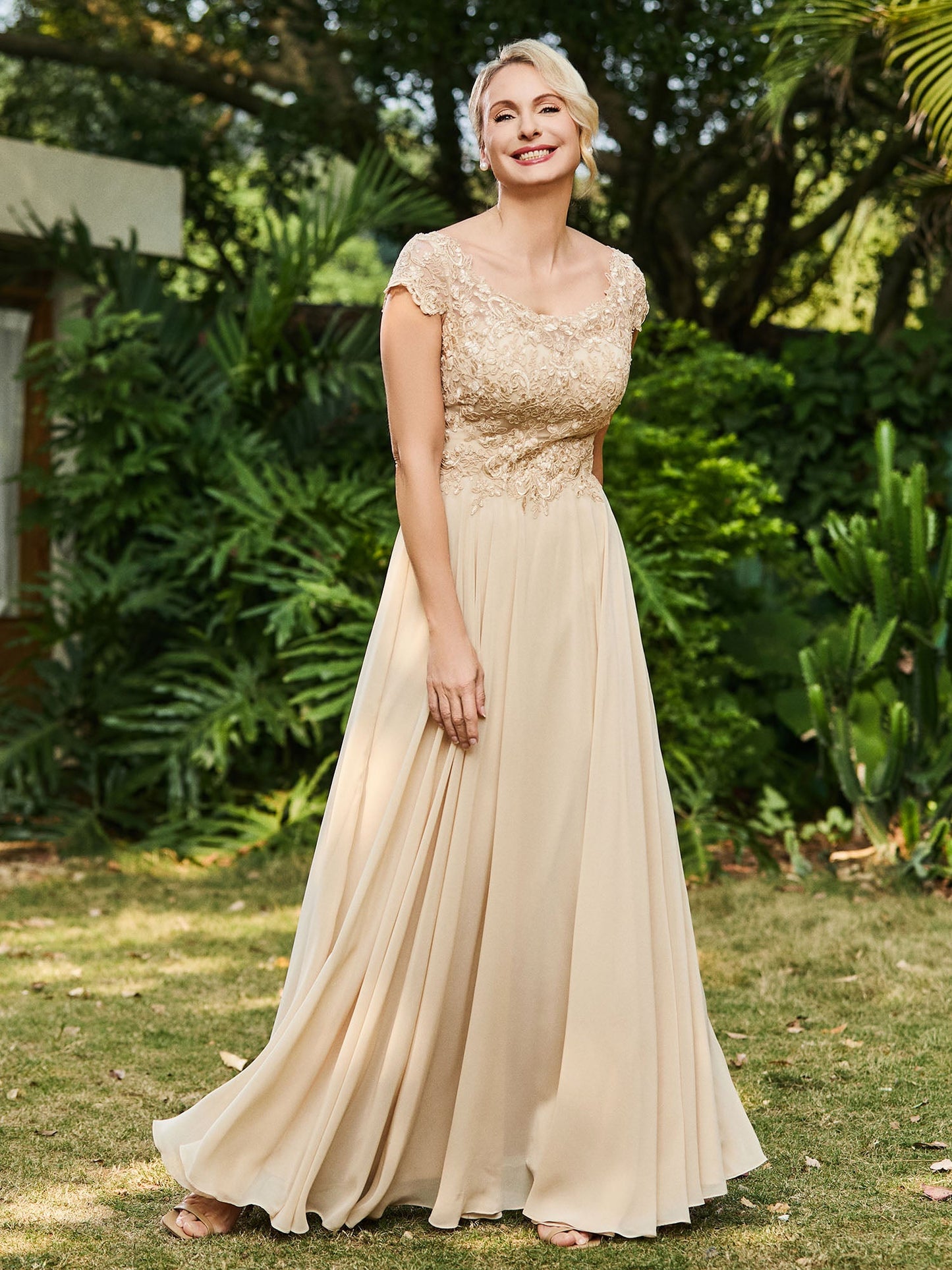 Scoop Neckline Appliqued A-line Chiffon Dress Champagne