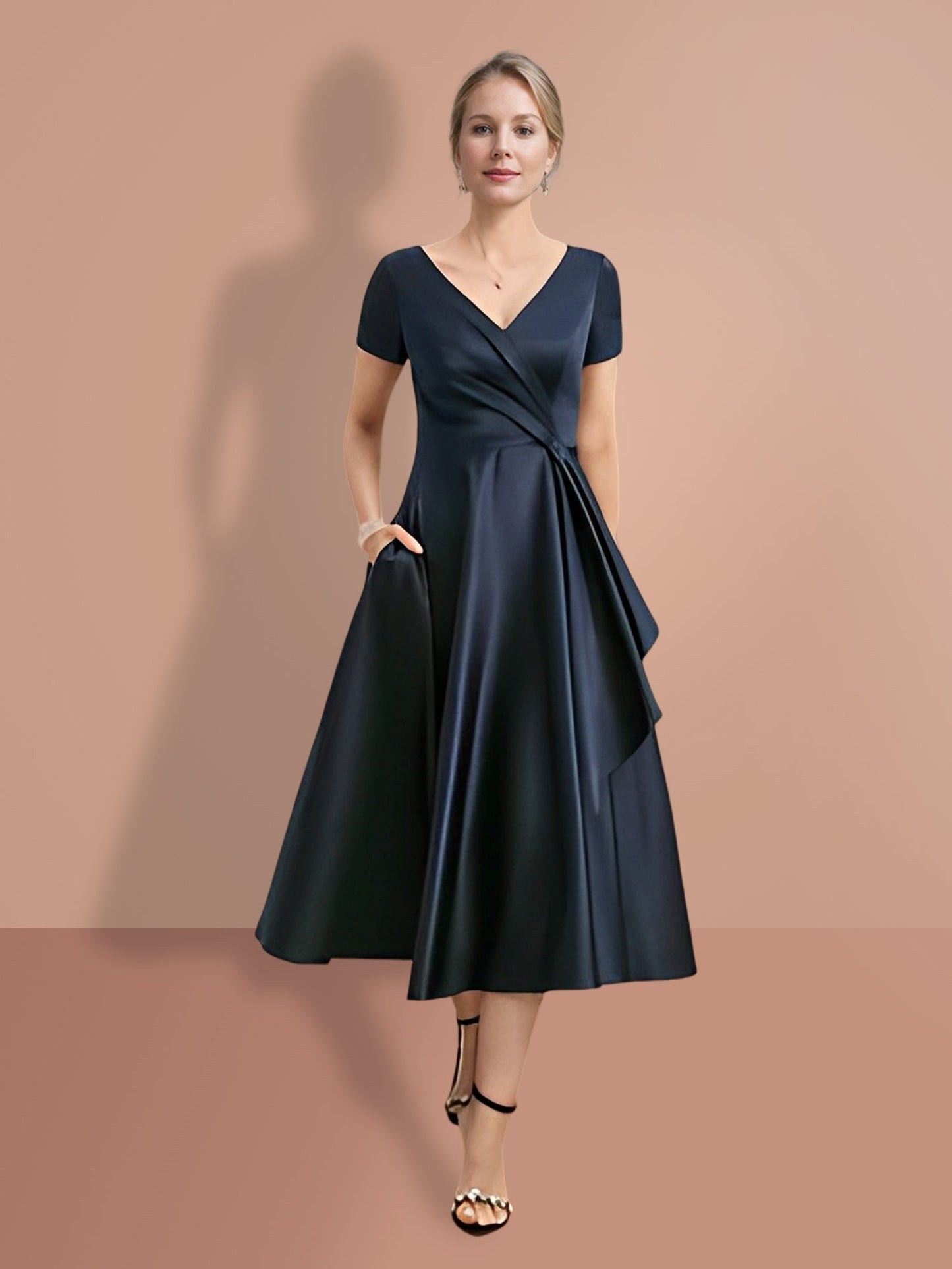 A-Line/Princess Short Sleeves V Neck Mother of the Bride Dresses