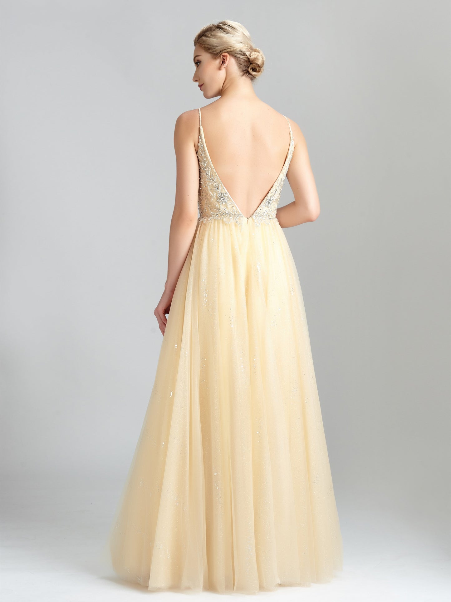 Beaded Tulle Prom Dresses A-line Sequined Evening Gowns