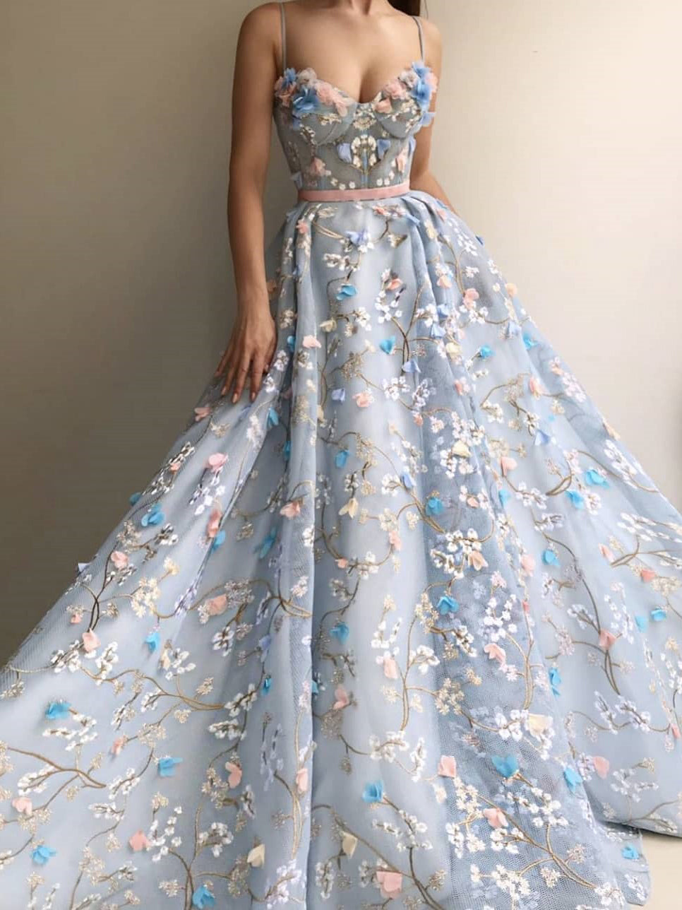 Spaghetti Straps Flower Appliqued A-line Evening Dresses Prom Dress PD535