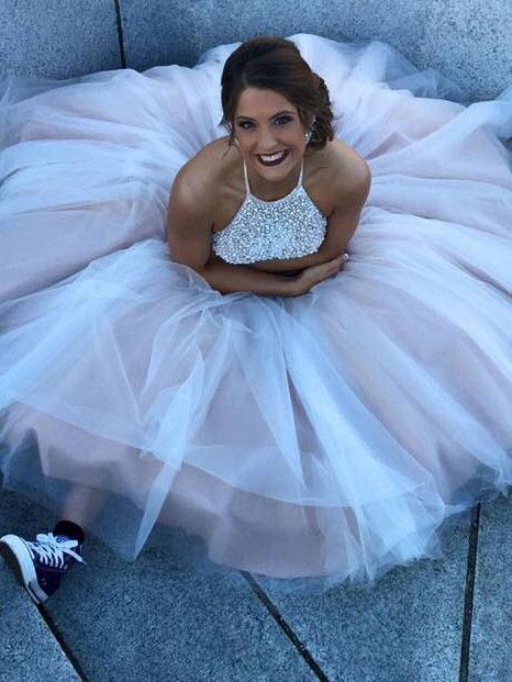 Graceful Tulle Halter Neckline Chapel Train Mermaid Prom Dresses With Beading