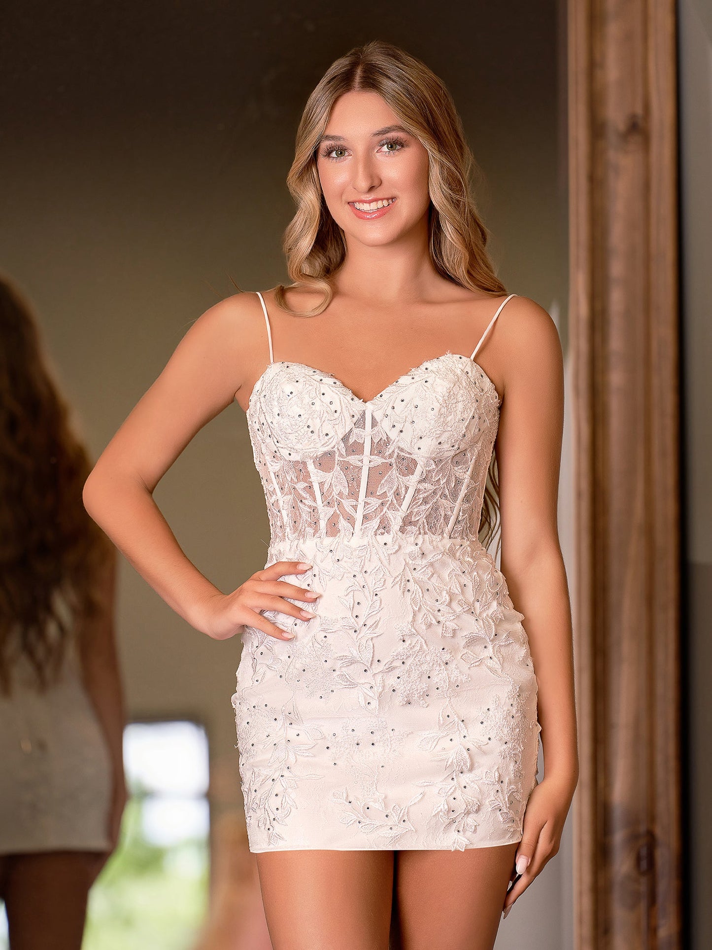 Ellie | Yellow Spaghetti Straps Tight Short Homecoming Dress with Appliques