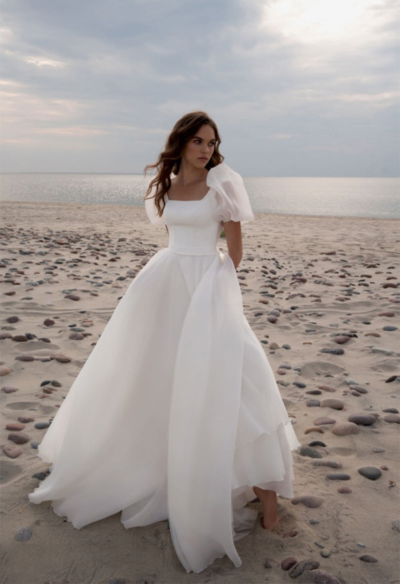 Charming A-Line Square Neck Short Sleeves Wedding Dresses with Train