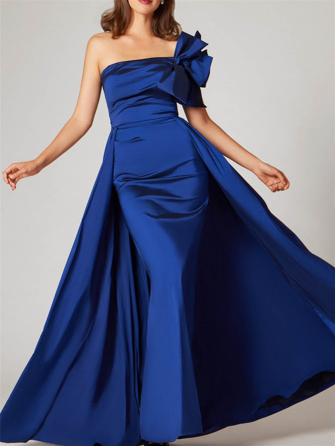 A-Line/Princess Floor-Length One-Shoulder Sleeveless Mother Of The Bride Dresses With Bow(s)