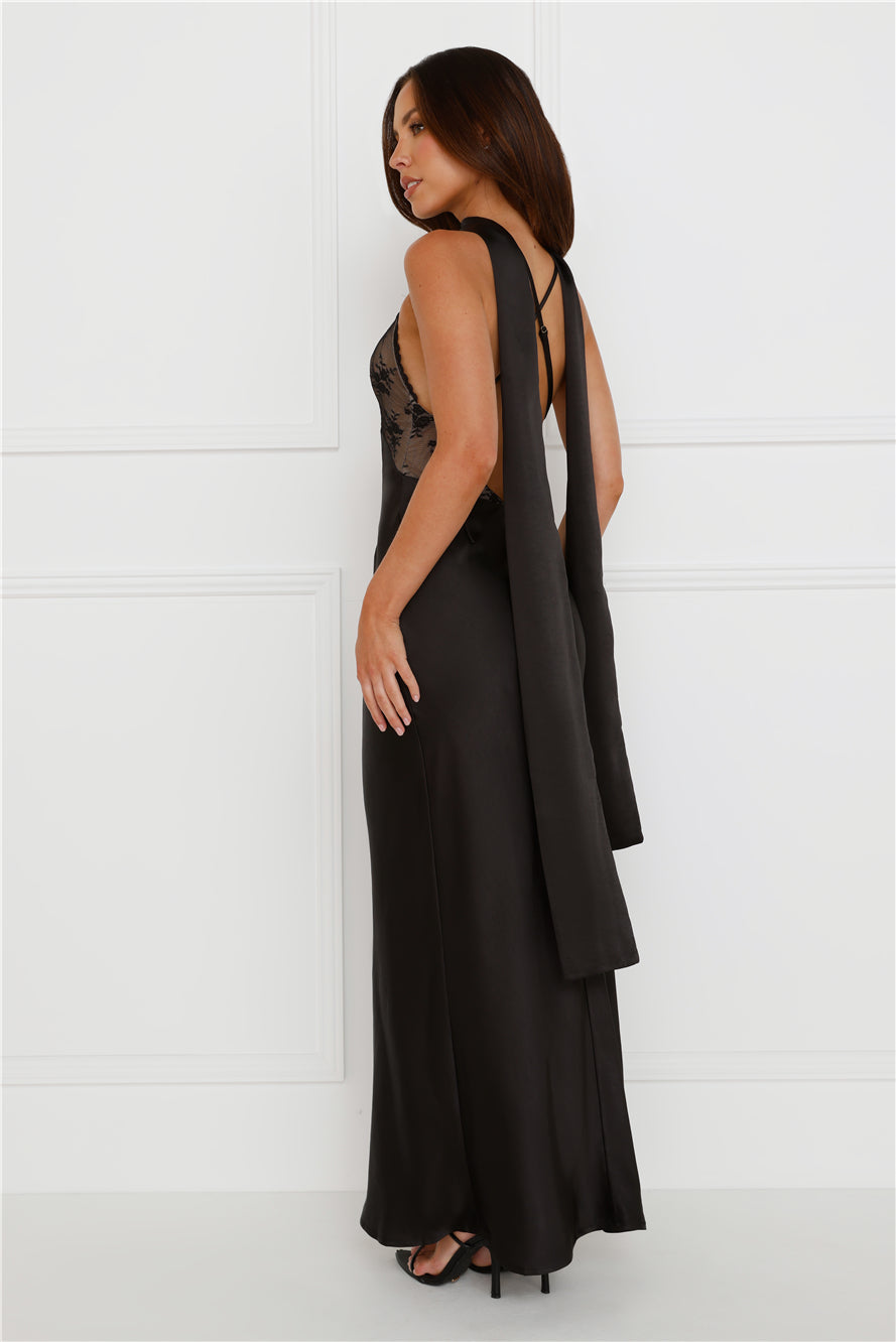 Nadalia Midi Dress Black