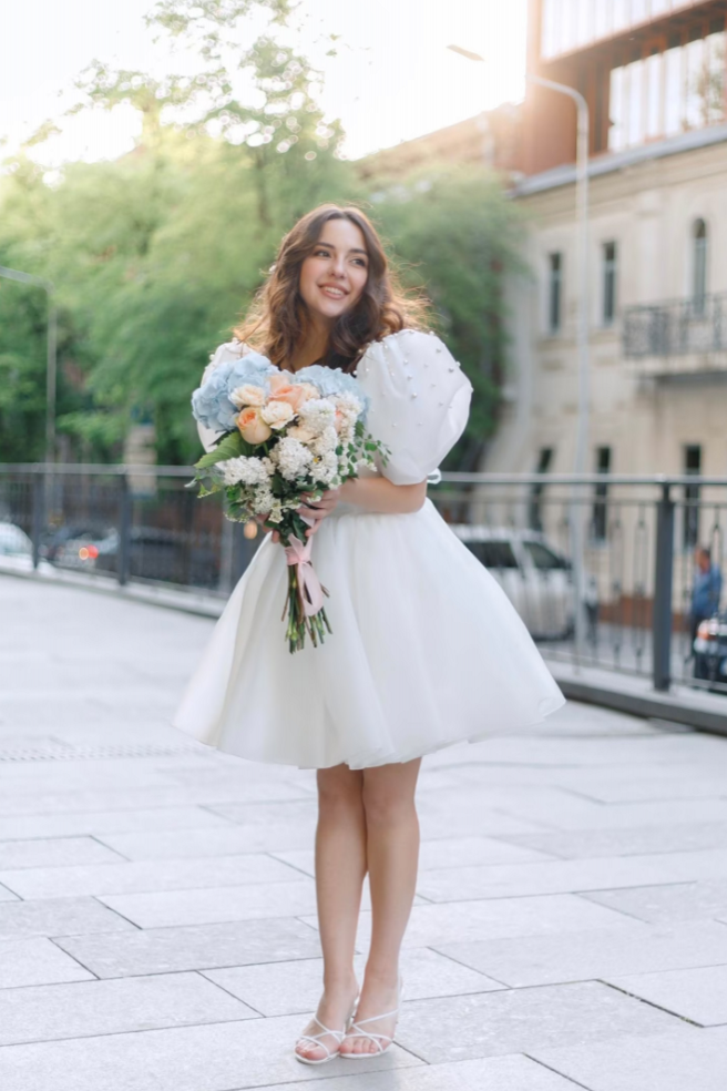 Yuna | A-Line Square-Neck Short Wedding Dress With Puffy Pearls Sleeves