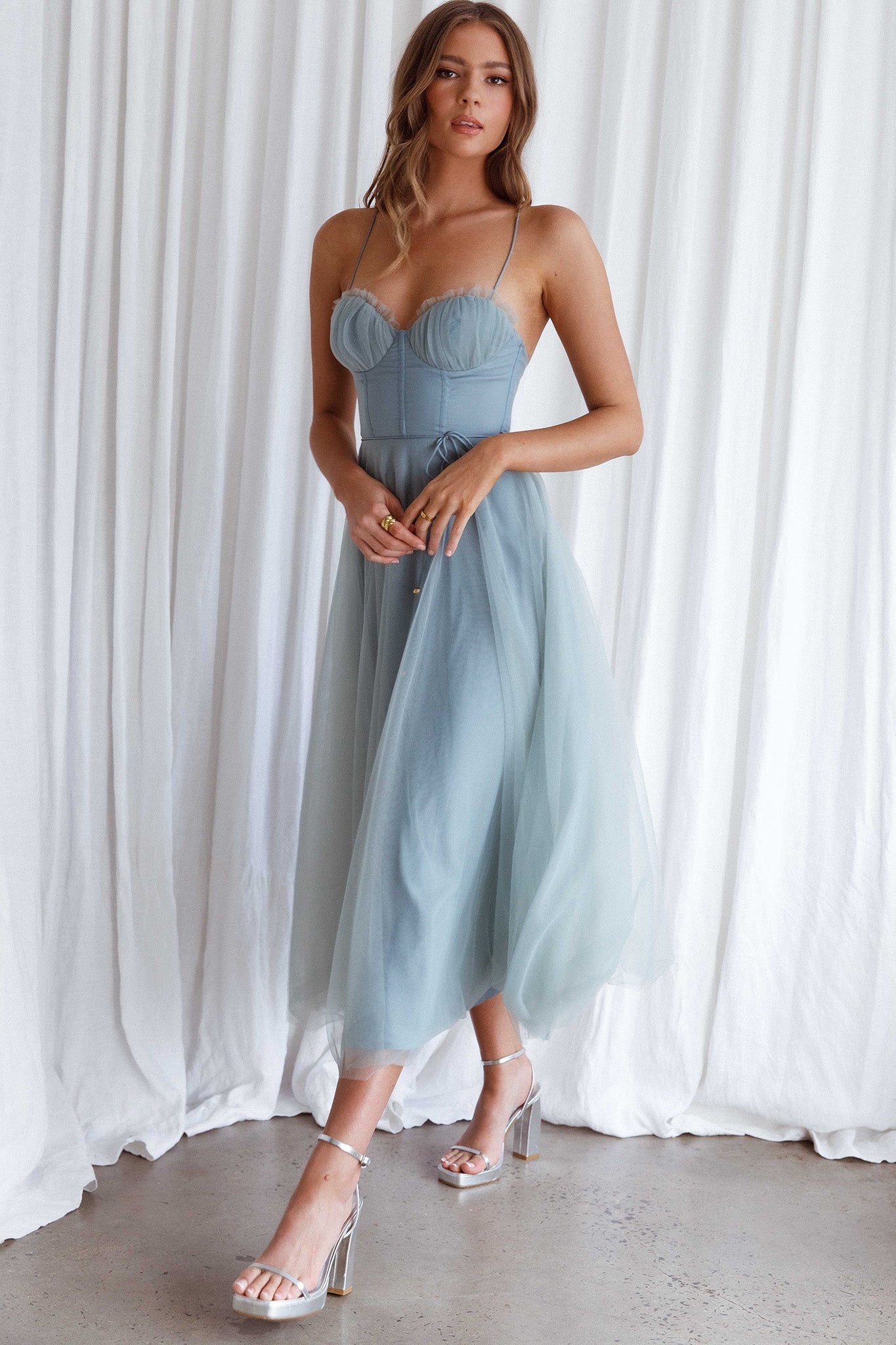 Smitten Sweetheart Neckline Chiffon Midi Dress Sage