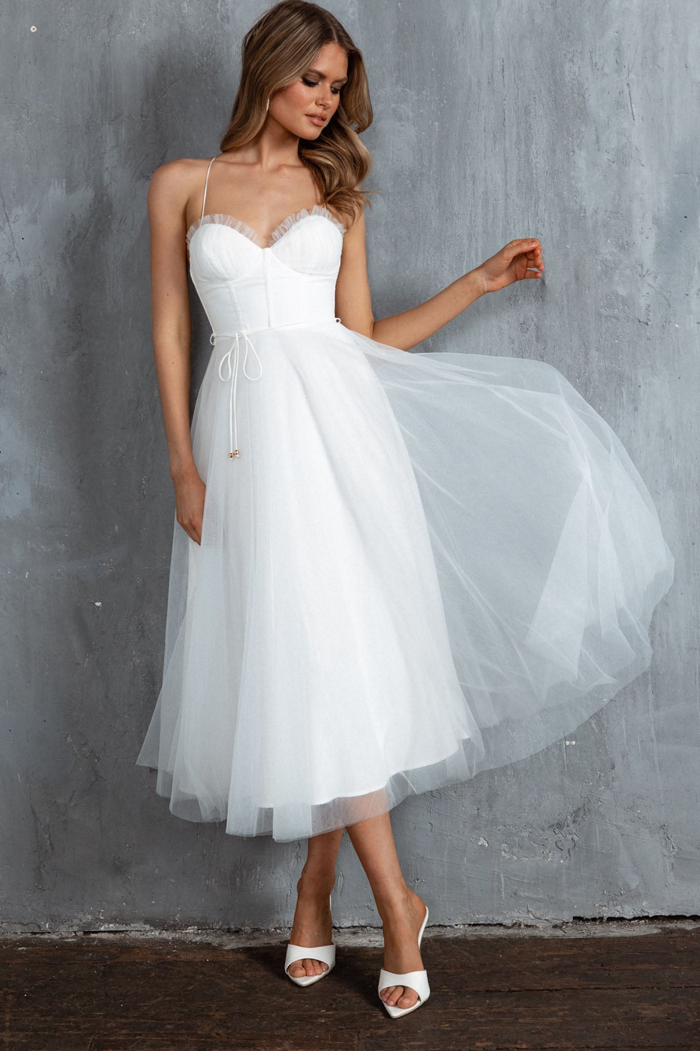 Smitten Sweetheart Neckline Chiffon Midi Dress White