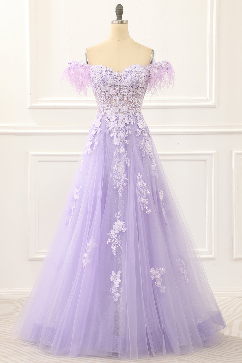 Spaghetti Straps Purple Appliques Prom Dress