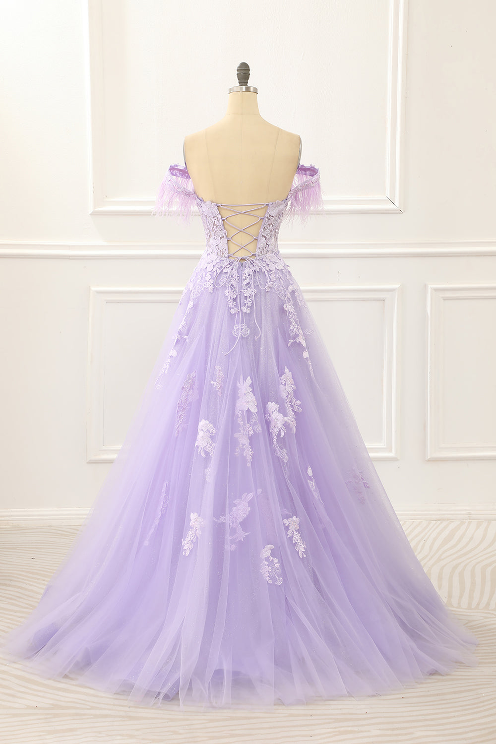 Spaghetti Straps Purple Appliques Prom Dress