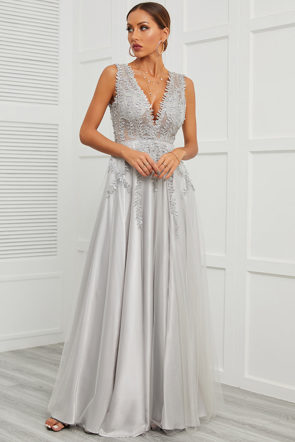 Deep V Neck Grey Long Prom Dress with Appliques