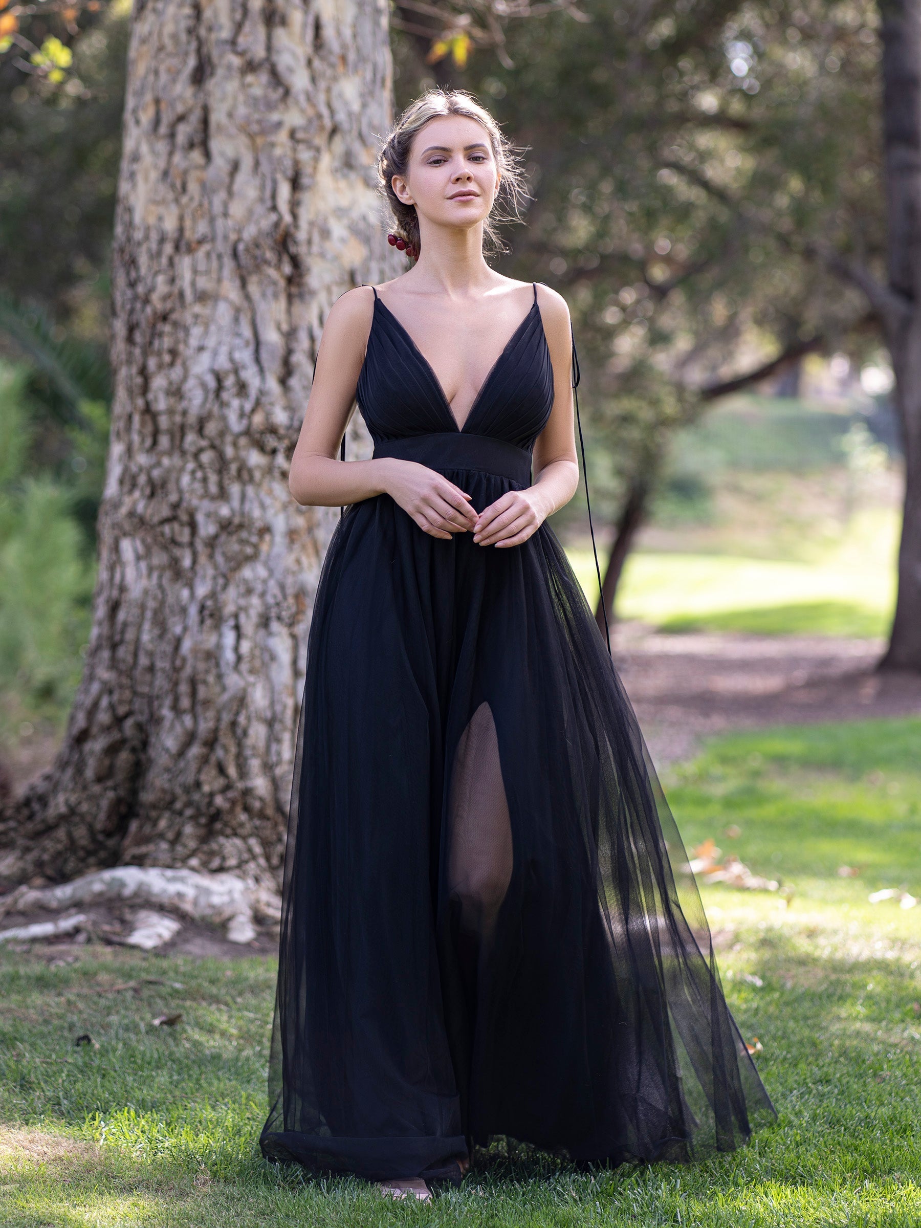 Deep V-neck Tulle Sweep Train Prom Dress