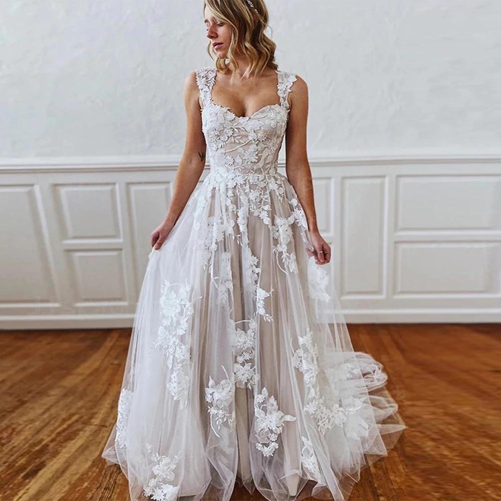 Roberta | A-Line Straps Sweetheart Wedding Dress with Lace Appliques