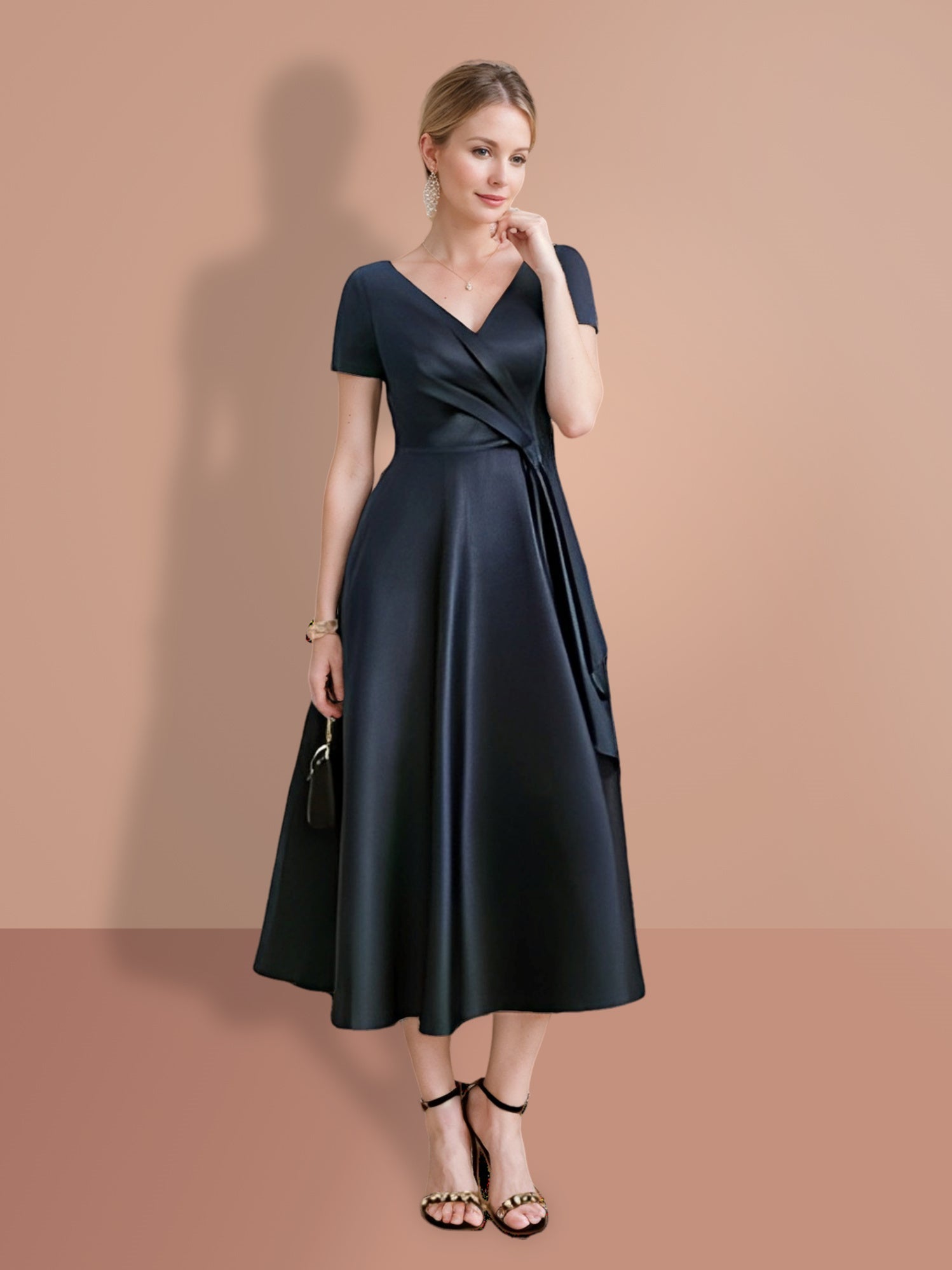 A-Line/Princess  Short Sleeves V Neck Mother of the Bride Dresses