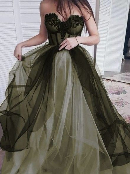 Sweetheart Tulle Prom Dresses A-line Appliqued Evening Gowns PD383