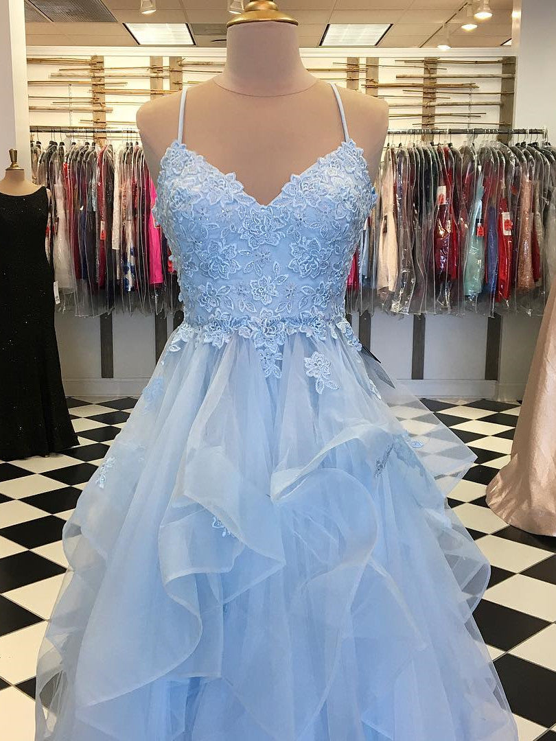 Popular Tulle Prom Dresses Appliqued Tiered A-line Gowns