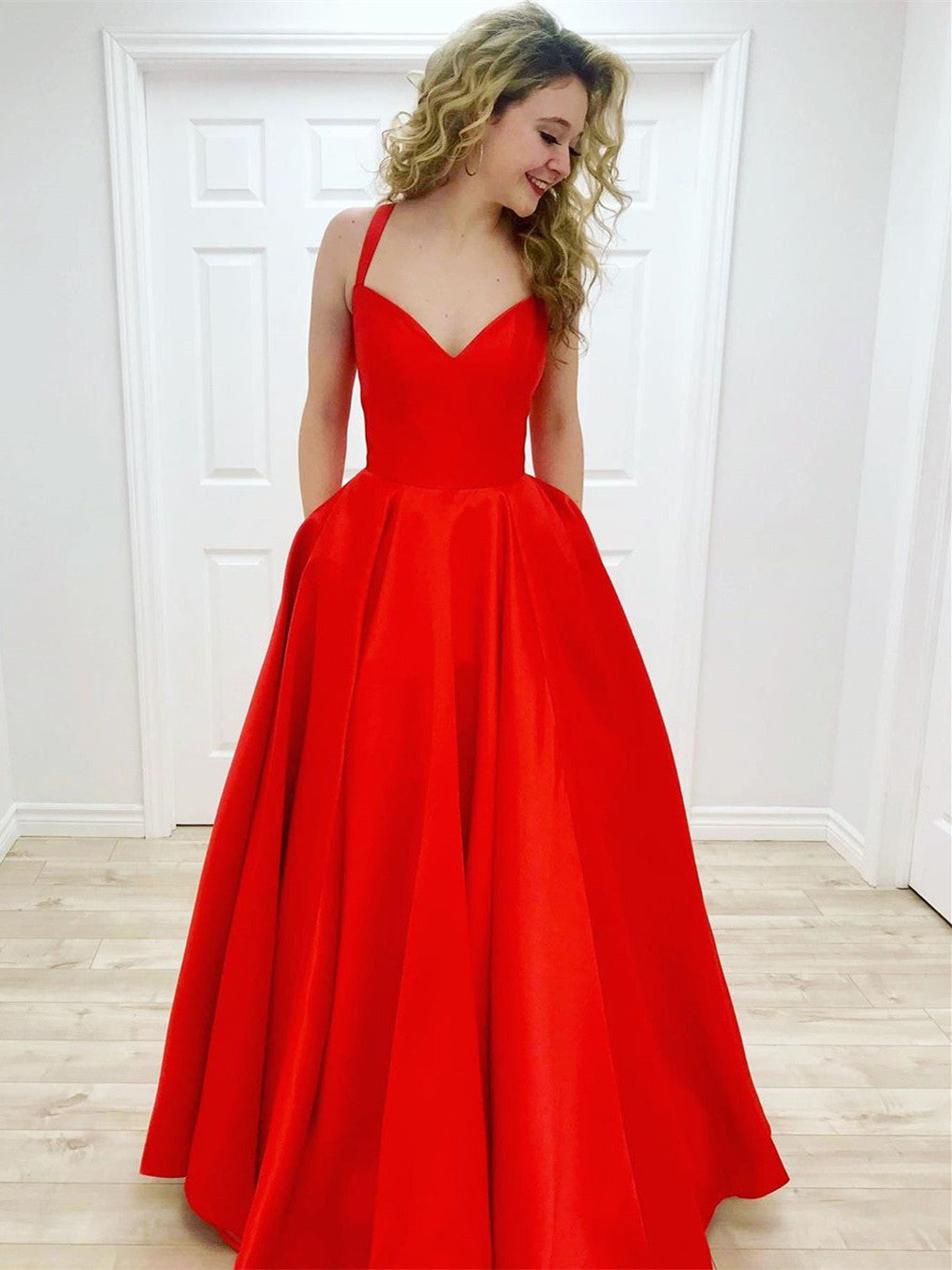 Simple Halter A-line Prom Dresses Satin Evening Gowns