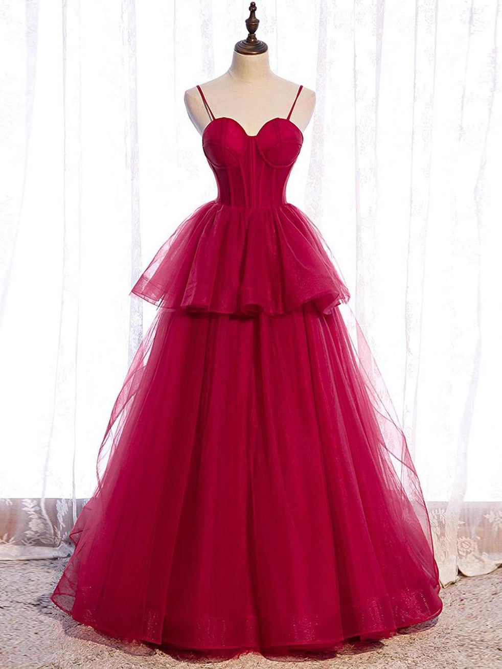 Elegant Spaghetti Straps A-line Prom Dresses Tiered Tulle