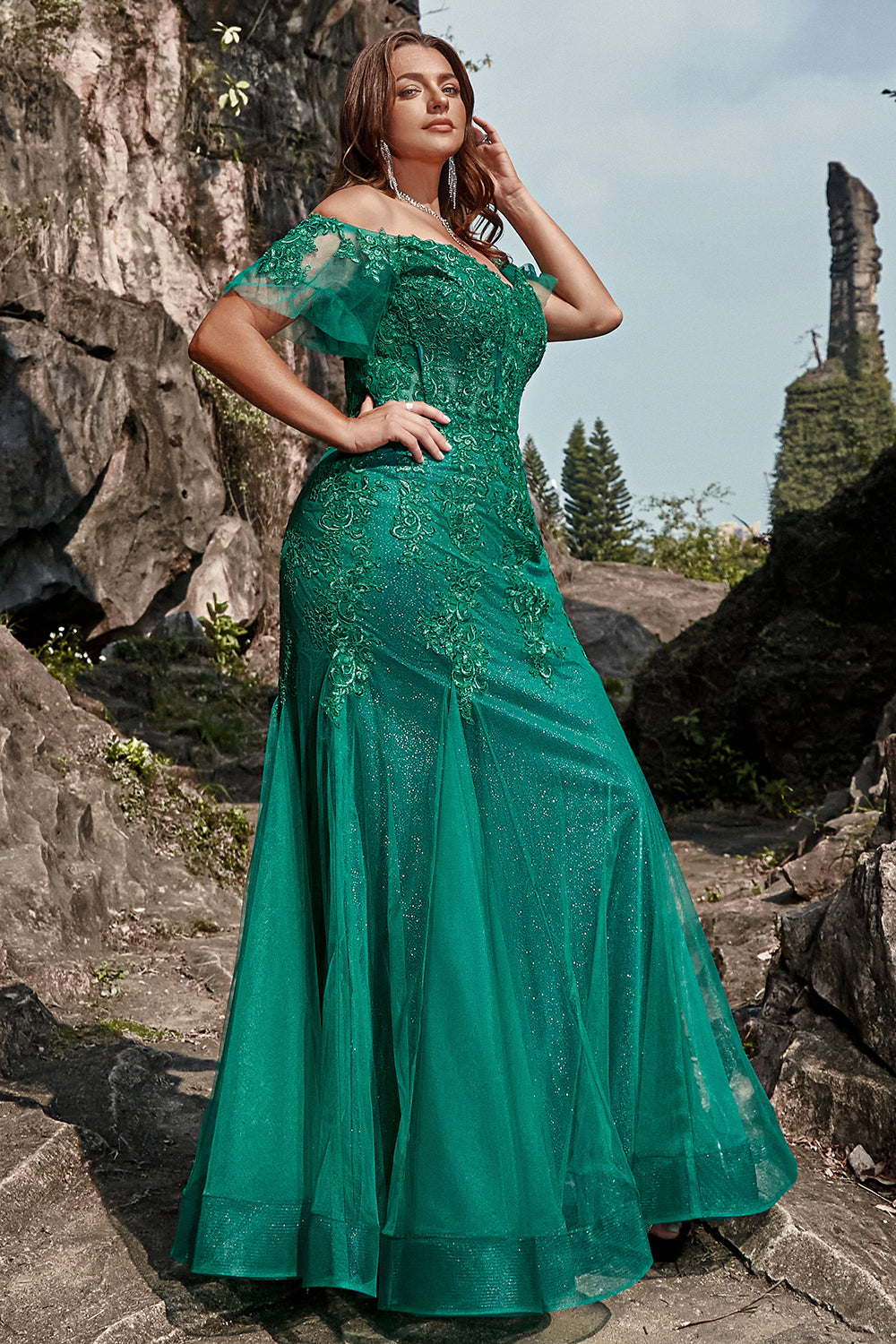 Mermaid Off the Shoulder Dark Green Plus Size Prom Dress with Appliques