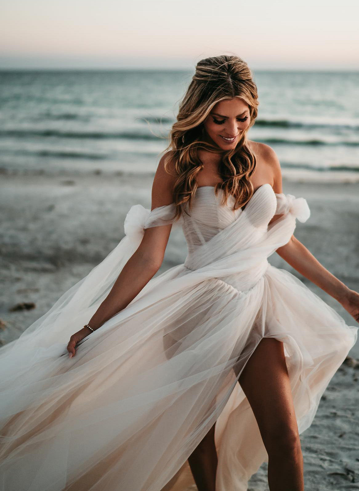 Kaydra | Beach Pleated Tulle Off-The-Shoulder A-Line Wedding Dresses With Slit