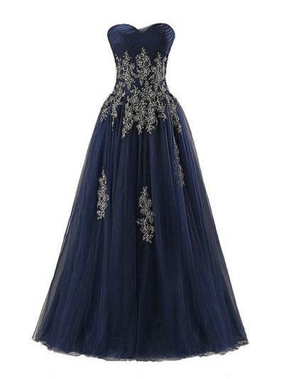 A-line Sweetheart Floor-Length Tulle Appliqued Prom Dresses