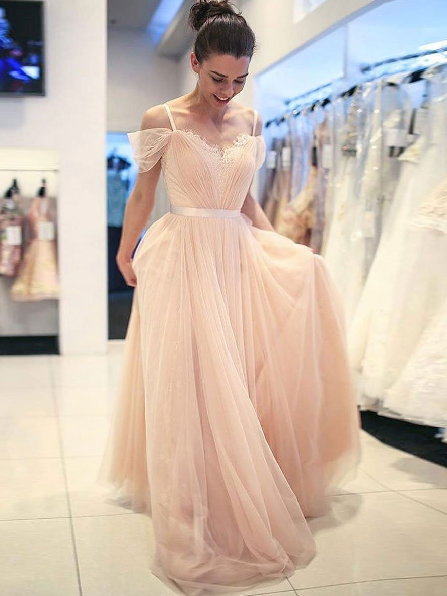 Fabulous Tulle Spaghetti Straps Neckline Sweep Train A-line Prom Dresses With Appliques