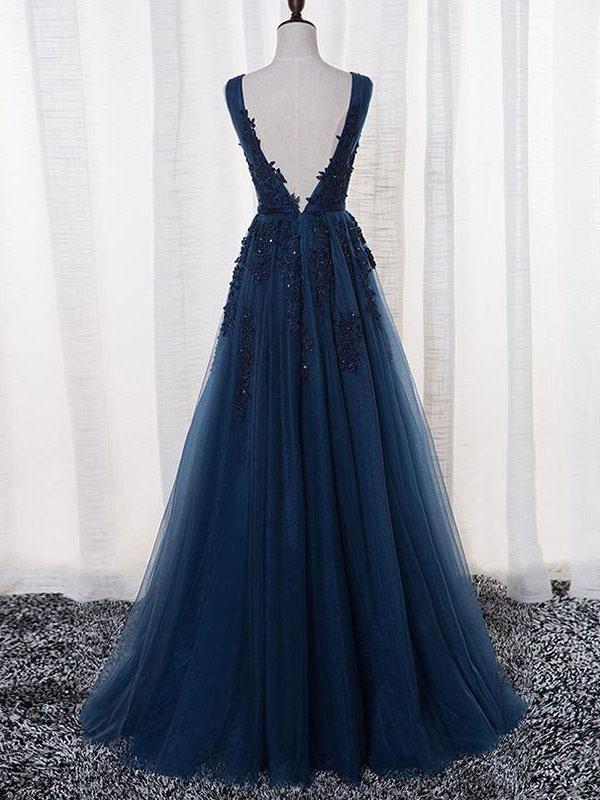 Marvelous Tulle V-neck Neckline A-line Prom Dresses With Beaded Appliques