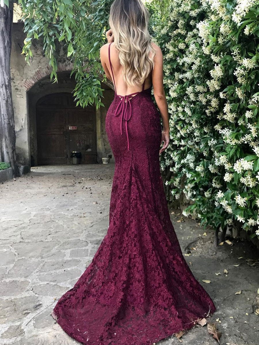 Sexy Trumpet/Mermaid V-Neck Sweep Train Lace Long Prom Dresses