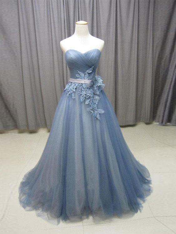 Unique Tulle Sweetheart Neckline Sweep Train A-line Prom Dresses With Appliques