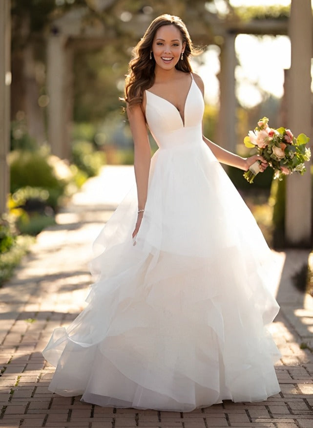 Fani | Classic Ball Gown Wedding Dress With Tulle Cascading Ruffles