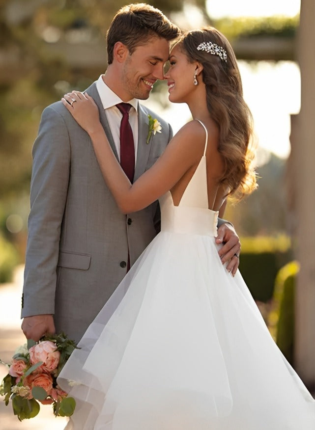 Fani | Classic Ball Gown Wedding Dress With Tulle Cascading Ruffles