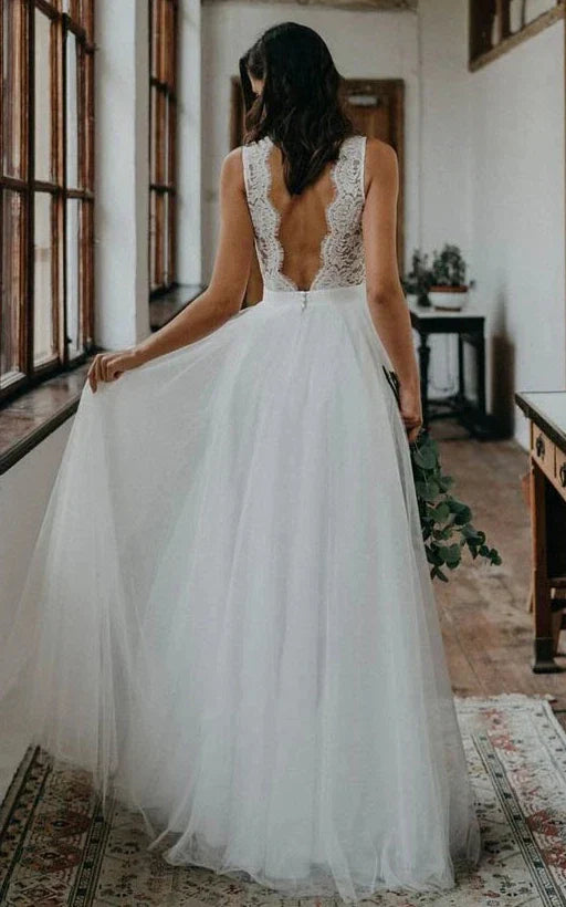 Rustic Boho Elegant A Line Tulle Lace V-neck Open Back Floor Length Sleeveless Wedding Dress