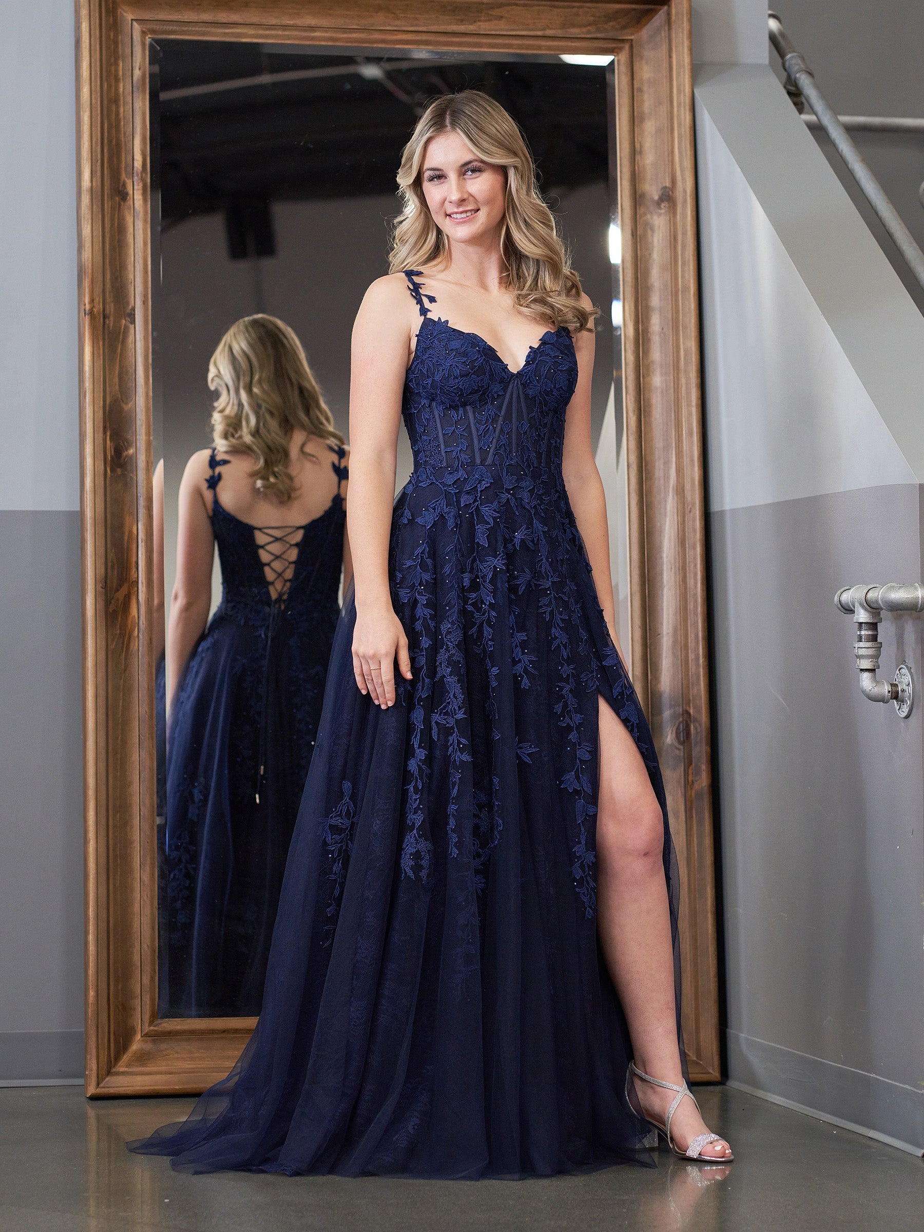 Mariana |A-line Sweetheart Lace Tulle Prom Dress with Slit