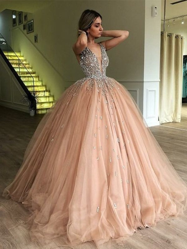 Marvelous Tulle Ball Gown Prom Dresses With Rhinesetones and Beads